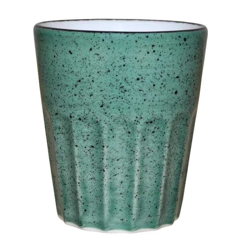 Mugg utan öra räfflad 25cl Grön