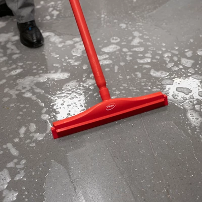 Vikan Skaft 150cm Glasfiber Röd